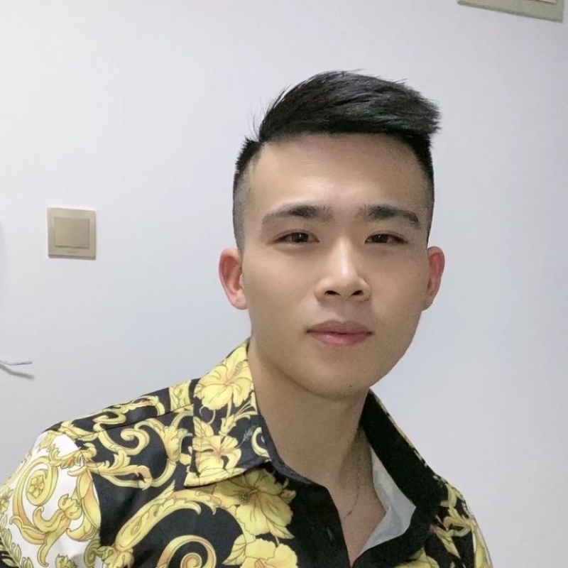 迷彩冲锋衣的第一张照片--宁夏王婆说媒