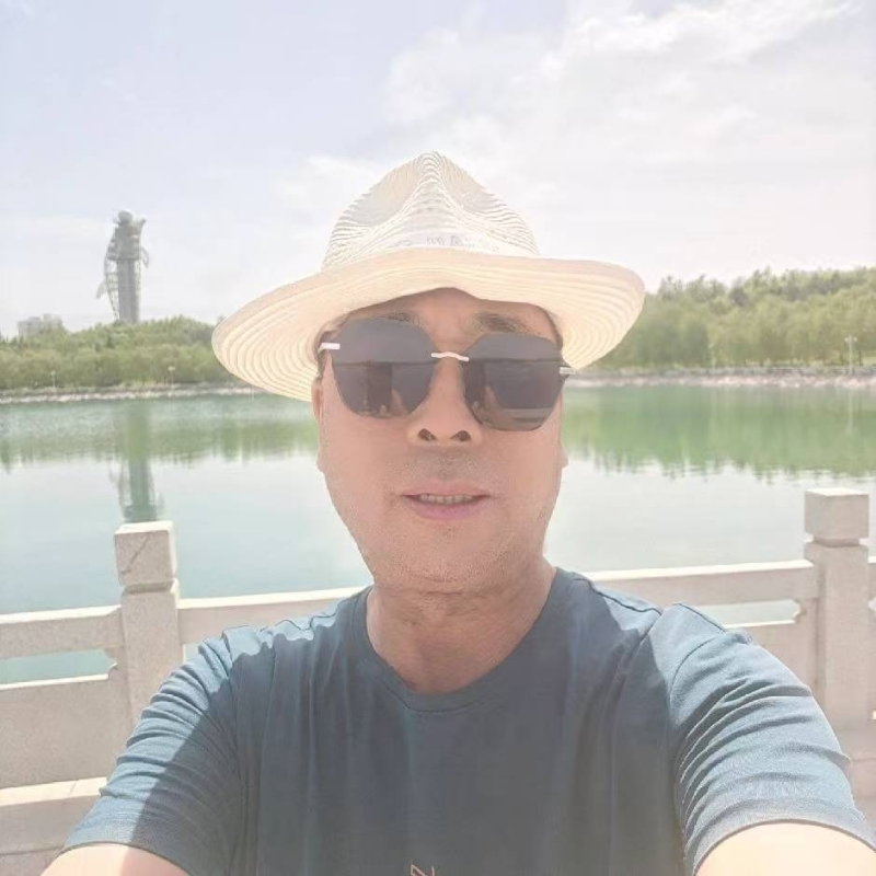 有钱人的第二张照片--宁夏王婆说媒